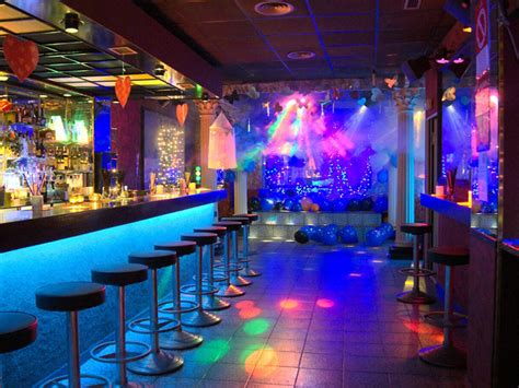 travestis en lloret|Bars i clubs LGBT de les comarques de Girona .